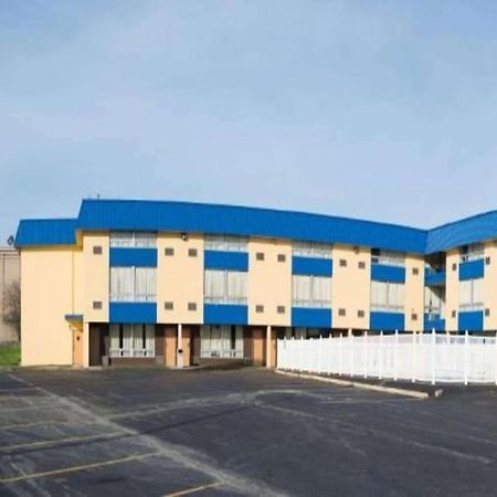Days Inn By Wyndham Fort Wright Cincinnati Area מראה חיצוני תמונה