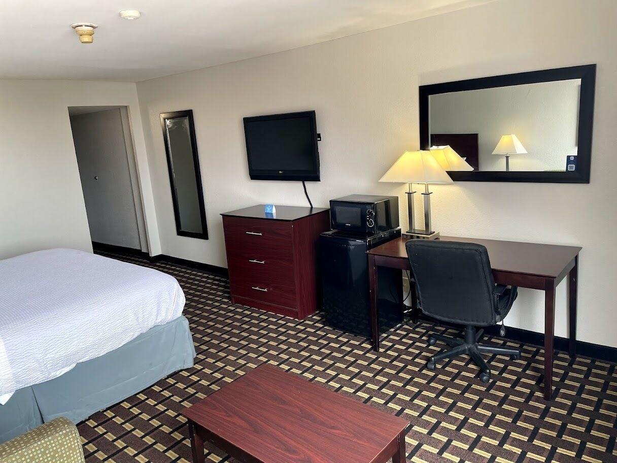 Days Inn By Wyndham Fort Wright Cincinnati Area מראה חיצוני תמונה