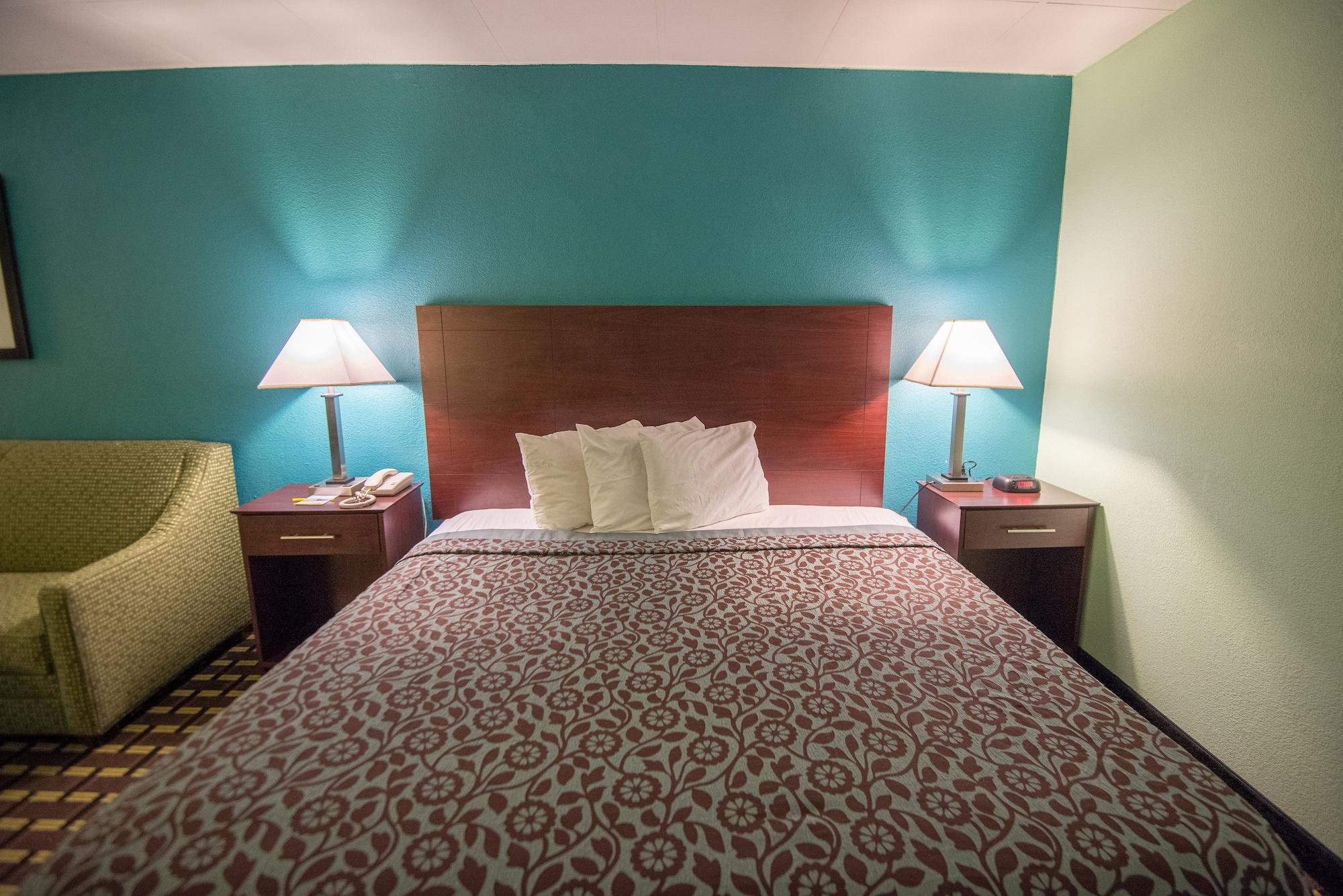 Days Inn By Wyndham Fort Wright Cincinnati Area מראה חיצוני תמונה