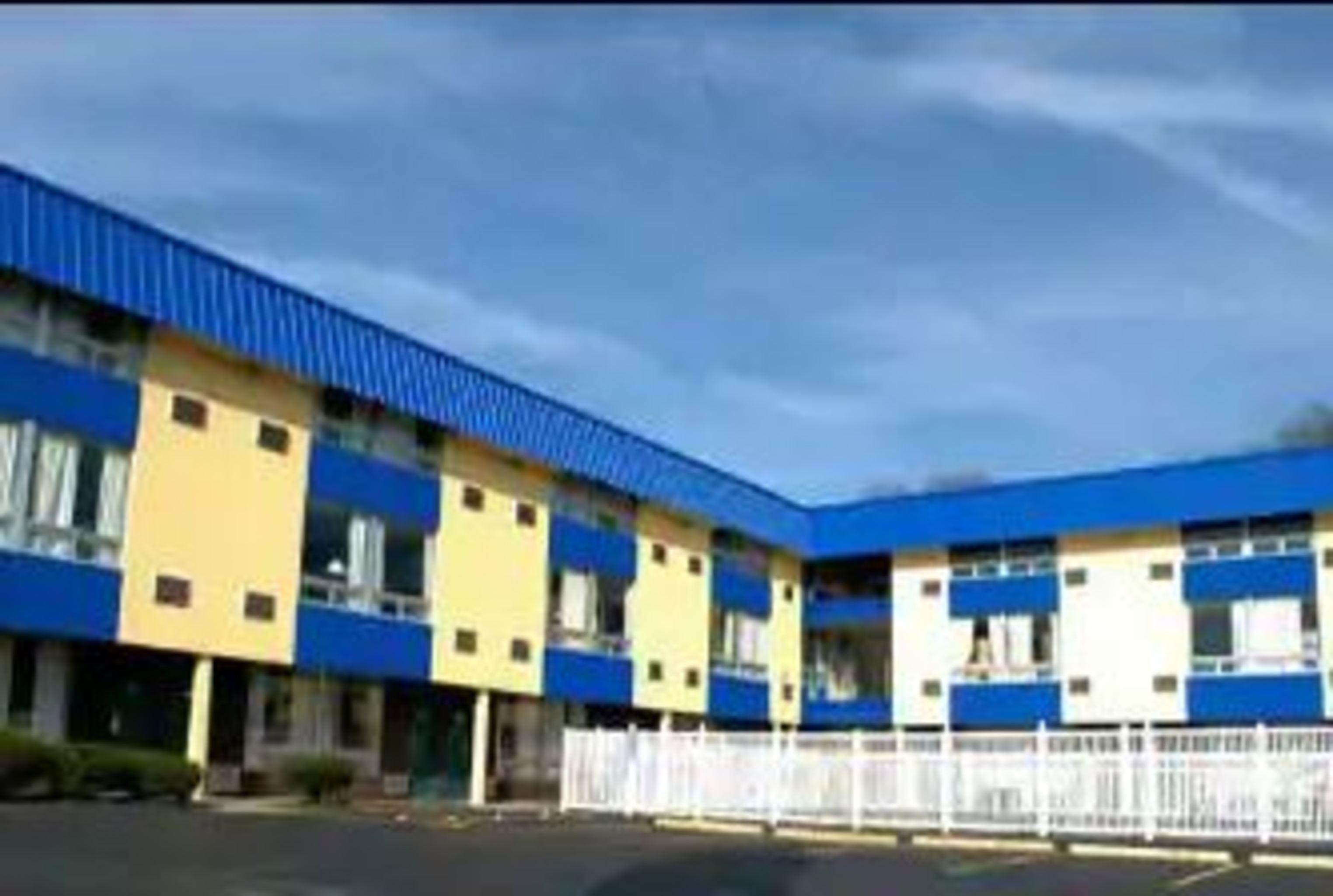 Days Inn By Wyndham Fort Wright Cincinnati Area מראה חיצוני תמונה