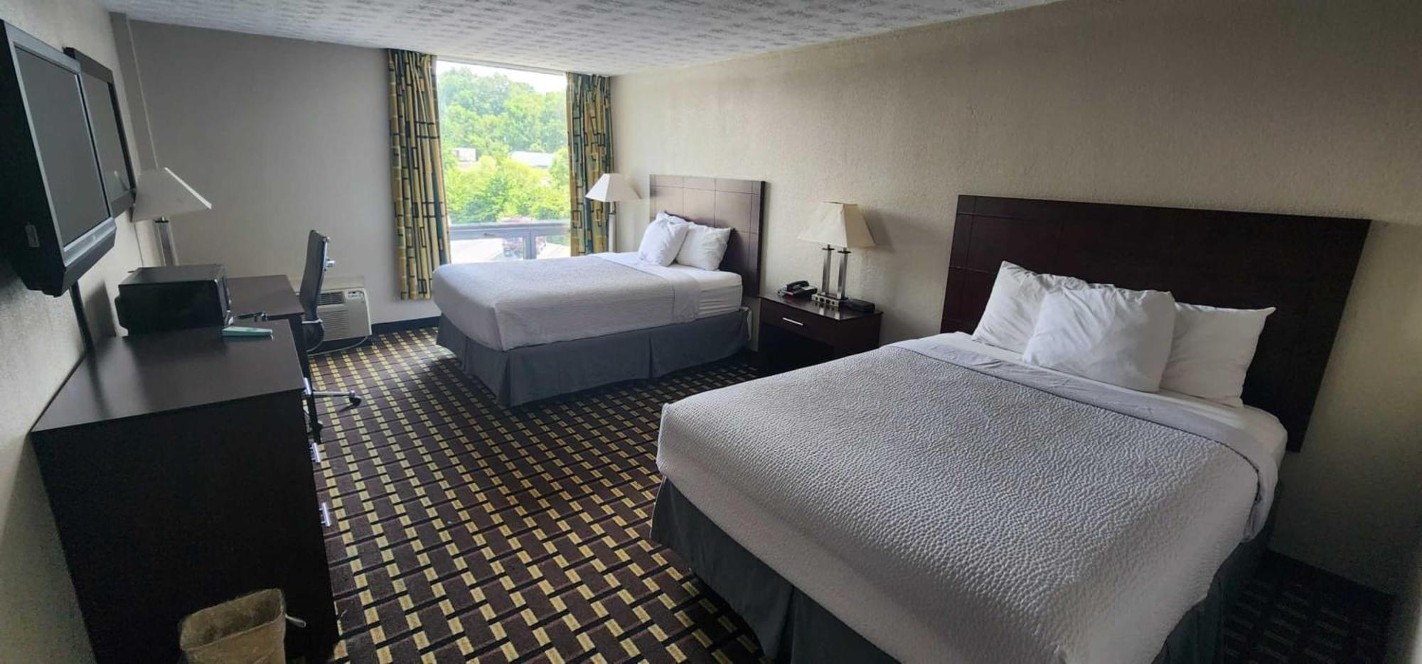 Days Inn By Wyndham Fort Wright Cincinnati Area מראה חיצוני תמונה