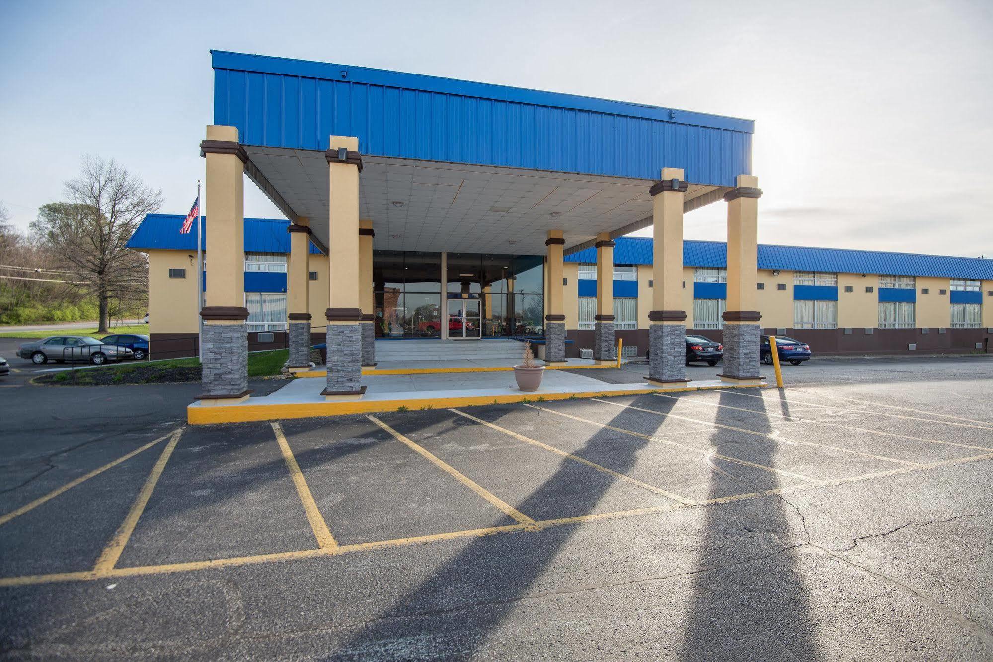 Days Inn By Wyndham Fort Wright Cincinnati Area מראה חיצוני תמונה