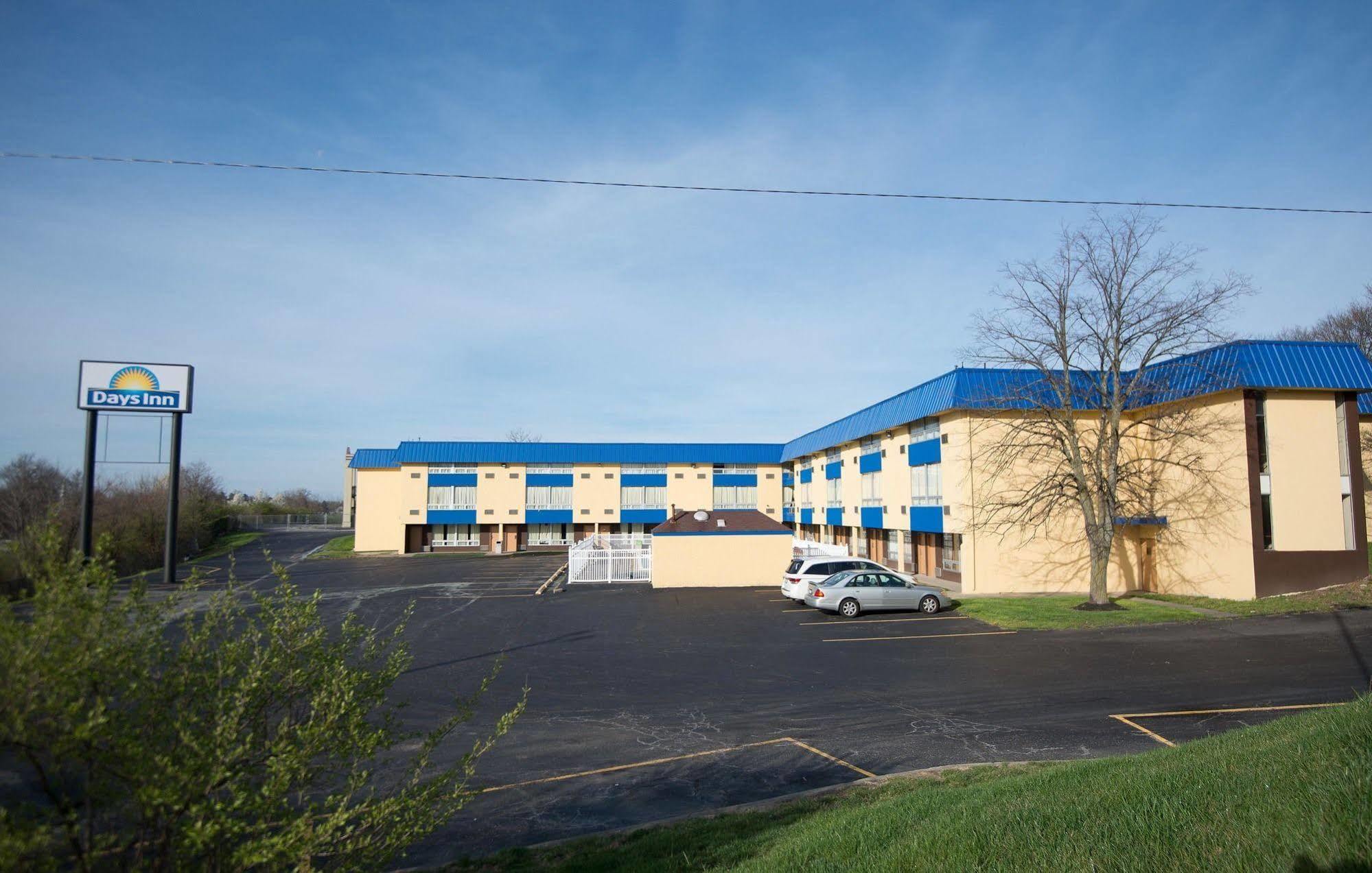 Days Inn By Wyndham Fort Wright Cincinnati Area מראה חיצוני תמונה